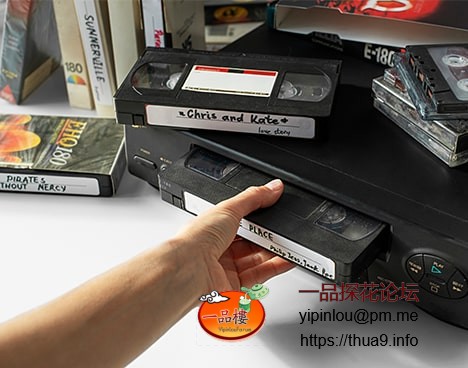 这个就是VHS，大号的磁带.jpg